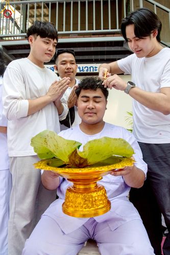 ภาพ No.216689:วันอาทิตย์ที่ 6 เมษายน พ.ศ. 2568 พิธีตัดปอยผม และปลงผมนาคธรรมทายาท โครงการบวชบูชาธรรม81ปี หลวงพ่อธัมมชโย โครงการ 1 และ 2 โครงการนานาชาติ AEC&WAB รุ่น CEO (ผู้บริหาร) รุ่นที่4 ณ หมู่บ้านบรรลุธรรม วัดพระธรรมกาย