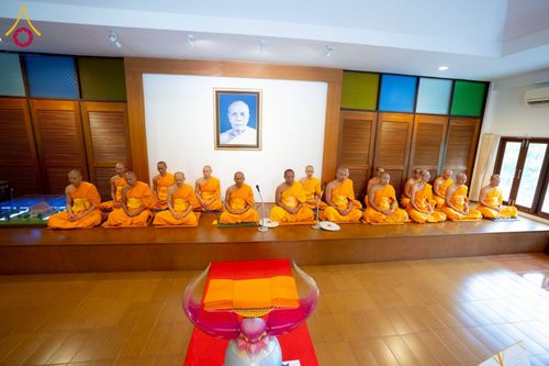 ภาพ No.251072:วันที่ 9 ตุลาคม พ.ศ. 2568 พิธีทอดกฐินประจำปี 2568 ณ ธุดงคสถานอ่างทอง