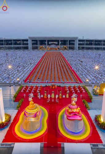 ภาพ No.204507:พิธีจุดประทีปถวายเป็นพุทธบูชา และบูชาธรรมมหาปูชนียาจารย์ ณ วัดพระธรรมกาย ตำบลคลองสาม อำเภอคลองหลวง จังหวัดปทุมธานี ในโครงการธรรมยาตรา กตัญญูบูชา มหาปูชนียาจารย์ พระมงคลเทพมุนี(สด จนฺทสโร) พระผู้ปราบมาร ปีที่ 13 วันที่ 31 มกราคม พ.ศ. 2568