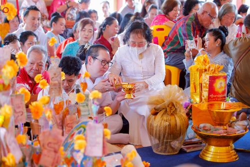 ภาพ No.260393:วันที่ 19 ตุลาคม พ.ศ. 2568 พิธีทอดกฐินสามัคคีทั่วไทย 30,000 วัด โดยคณะศิษยานุศิษย์ บูชาธรรม 81 ปี หลวงพ่อธัมมชโย ณ วัดไชยธาราราม ต.ฉลอง อ.เมืองภูเก็ต จ.ภูเก็ต