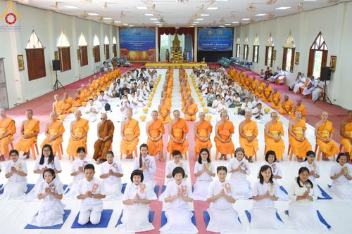 ภาพ No.184637:โครงการบรรพชาอุปสมบทหมู่ บูชาธรรมมหาปูชนียาจารย์ ณ วัดพระพุทธบาท ราชวรมหาวิหาร ต.ขุนโขลน อ.พระพุทธบาท จ.สระบุรี  วันที่ 8 ธันวาคม พ.ศ. 2567