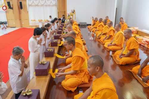 ภาพ No.127892:พิธีทอดผ้าป่า กองทุนเผยแผ่วิชชาธรรมกาย ณ ห้องธรรมศาลา ศูนย์ปฏิบัติธรรมนครราชสีมา วันศุกร์ที่ 1 มีนาคม พ.ศ. 2567
