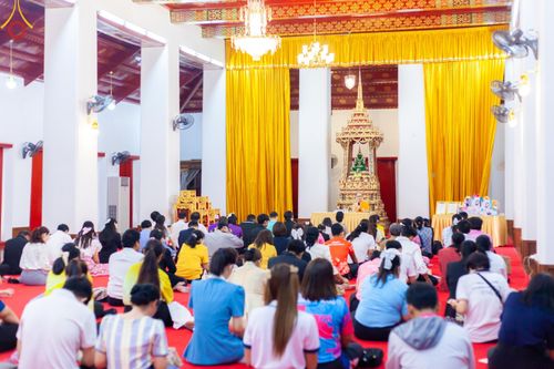 ภาพ No.184902:กิจกรรมวันรวมพลังเด็กดี V-Star ผู้นำฟื้นฟูศีลธรรมโลก กรุงเทพมหานคร ณ วัดมหาธาตุยุวราชรังสฤษฎิ์ราชวรมหาวิหาร กรุงเทพมหานคร ในวันที่ 13 ธันวาคม พ.ศ. 2567