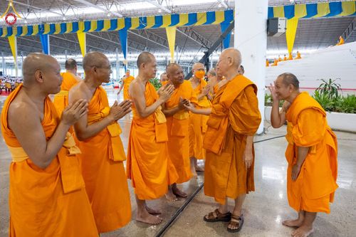 ภาพ No.85505:พิธีมุทิตาสักการะ พระราชาคณะ และพระครูสัญญาบัตร วันอาทิตย์ที่ 30 กรกฎาคม พ.ศ. 2566  ณ สภาธรรมกายสากล วัดพระธรรมกาย