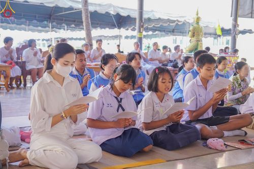ภาพ No.189314:พิธีทอดผ้าป่าทำนุบำรุงศาสนสถาน ในโครงการธรรมยาตรา กตัญญูบูชา มหาปูชนียาจารย์ พระมงคลเทพมุนี(สด จนฺทสโร) พระผู้ปราบมาร อนุสรณ์สถาน 7 แห่ง ปีที่ 13 ณ วัดใหม่นพรัตน์  ต.เนินพระปรางค์ อ.สองพี่น้อง จ.สุพรรณบุรี วันที่ 5 มกราคม พ.ศ. 2568