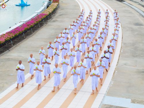 ภาพ No.232274:วันเสาร์ที่ 5 กรกฎาคม พ.ศ. 2568 พิธีบรรพชาอุปสมบท ธรรมทายาท โครงการบรรพชาอุปสมบทหมู่ รุ่นเข้าพรรษา ,  โครงการบวชพระนานาชาติ AEC & WAB รุ่นที่ 9 ณ วัดพระธรรมกาย