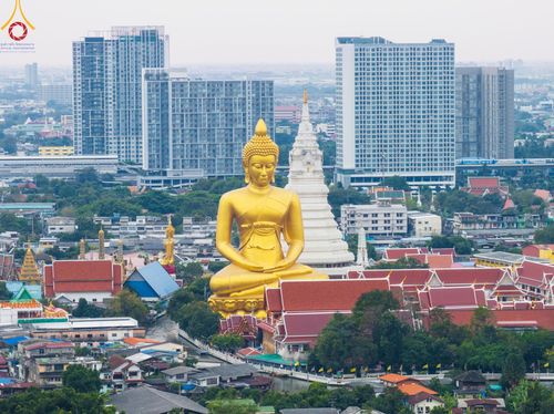 ภาพ No.118991:คณะพุทธบุตรธรรมยาตราร่วมปฏิบัติธรรม และถ่ายภาพหมู่ประวัติศาสตร์ ในโครงการธรรมยาตราฯ ปีที่ 12  วันที่ 25 มกราคม พ.ศ. 2567  ณ อาคารธรรมยาตรา กตัญญูบูชามหาปูชนียาจารย์  ตรงข้ามวัดปากน้ำภาษีเจริญ จ.กรุงเทพมหานคร