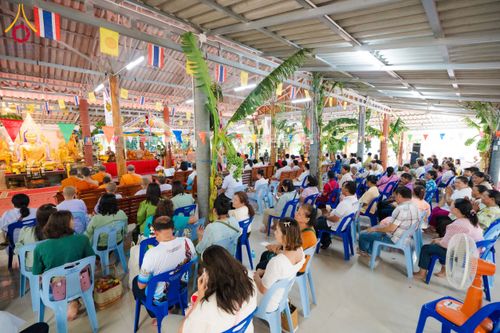 ภาพ No.172310:พิธีทอดกฐิน วัดเจริญธรรมมาราม จ.จันทบุรี ในโครงการกฐินสามัคคีทั่วไทย 30,000 วัด บูชาธรรม 80 ปี หลวงพ่อธัมมชโย โดยคณะศิษยานุศิษย์วัดพระธรรมกาย วันที่ 30 ตุลาคม พ.ศ. 2567