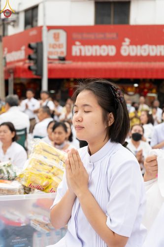 ภาพ No.126335:พิธีทำบุญเมืองนครราชสีมา ฉลอง 556 ปี ตักบาตรพระ 10,000 รูป ในวันเสาร์ที่ 2 มีนาคม พ.ศ.2567 ณ อนุสาวรีย์ท้าวสุรนารี จ.นครราชสีมา จัดโดย คณะสงฆ์จังหวัดนครราชสีมา ร่วมกับสำนักงานจังหวัดนครราชสีมา