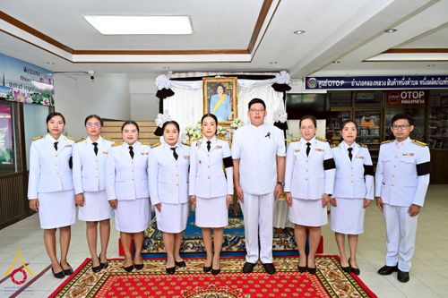 ภาพ No.260892:อำเภอคลองหลวง จัดพิธีสรงน้ำพระบรมศพ สมเด็จพระนางเจ้าสิริกิติ์ พระบรมราชินีนาถ พระบรมราชชนนีพันปีหลวง  ด้วยสำนึกในพระมหากรุณาธิคุณตราบนิจนิรันดร์ วันที่ 26 ตุลาคม พ.ศ. 2568 เวลา 09.30 น. ณ ที่ว่าการอำเภอคลองหลวง จังหวัดปทุมธานี