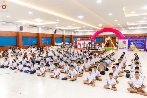 ภาพ No.106619:วันรวมพลังเด็กดี V-star ผู้นำฟื้นฟูศีลธรรมโลก จังหวัดสมุทรสาคร วันพฤหัสบดีที่ 28 ธันวาคม พ.ศ. 2566 ณ โรงเรียนสมุทรสาครวิทยาลัย อำเภอเมือง จังหวัดสมุทรสาคร