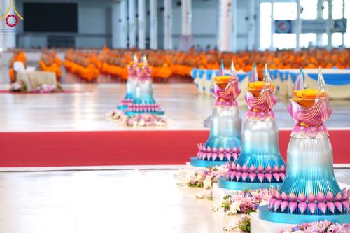 ภาพ No.99728:พิธีปฏิบัติธรรมและพิธีบูชาข้าวพระ ในวันอาทิตย์ต้นเดือนที่ 3 ธันวาคม พ.ศ. 2566 ณ สภาธรรมกายสากล วัดพระธรรมกาย จ.ปทุมธานี