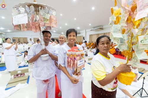 ภาพ No.263837:วันที่ 23 ตุลาคม พ.ศ. 2568 พิธีทอดกฐินสามัคคีทั่วไทย 30,000 วัด โดยคณะศิษยานุศิษย์ บูชาธรรม 81 ปี หลวงพ่อธัมมชโย ณ ธุดงคสถานสุราษฎร์ธานี ต.ขุนทะเล อ.เมือง จ.สุราษฎร์ธานี