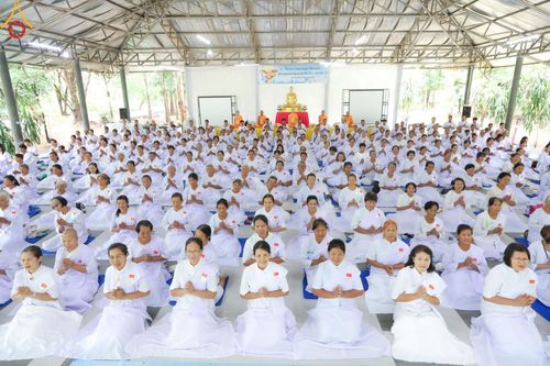 ภาพ No.155004:โครงการอุบาสกแก้ว อุบาสิกาแก้ว รุ่นที่ 2 ตัวแทนทอดกฐินสามัคคีทั่วไทย 30,000 วัด บูชาธรรม 80 ปี หลวงพ่อธัมมชโย จังหวัดบุรีรัมย์ ระหว่างวันที่ 13-15 กันยายน พ.ศ. 2567