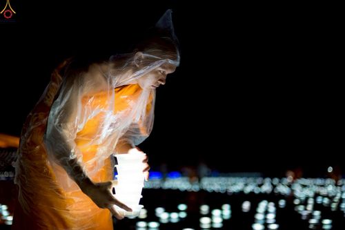 ภาพ No.244210:วันที่ 7 กันยายน พ.ศ. 2568 พิธีจุดประทีป วันครูผู้ค้นพบวิชชาธรรมกาย ณ ลานธรรมฯ และวิหารคด วัดพระธรรมกาย