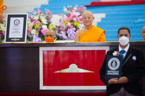 ภาพ No.124561:พิธีถวายรางวัล Guinness World Records "สถิตินั่งสมาธิและร่วมลงชื่อเพื่อสร้างสันติภาพโลก ด้วยจำนวนคนที่มากที่สุดในโลก" ณ สภาธรรมกายสากล วัดพระธรรมกาย วันมาฆบูชา เสาร์ที่ 24 กุมภาพันธ์ พ.ศ. 2567