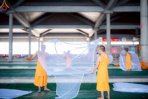 ภาพ No.220578:วันที่ 22 - 25 เมษายน พ.ศ. 2568 การต้อนรับพักค้างพระสังฆาธิการ และการเก็บงานพักค้าง เพื่องานวันคุ้มครองโลก ณ วัดพระธรรมกาย