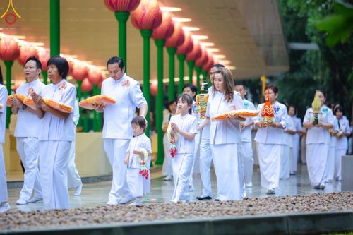 ภาพ No.156665:พิธีบรรพชาอุปสมบท ธรรมทายาท โครงการอุปสมบทหมู่บูชาธรรมครบรอบ 107 ปี วันครูผู้ค้นพบวิชชาธรรมกาย ณ โบสถ์พระไตรปิฏก วัดพระธรรมกาย วันเสาร์ที่ 14 กันยายน พ.ศ. 2567