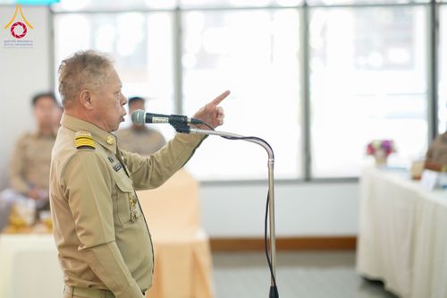 ภาพ No.176591:ชมรมกำนัน ผู้ใหญ่บ้านฯ อ.คลองหลวง ทอดผ้าป่าสมทบโครงการกฐินสามัคคีทั่วไทย 30,000 วัด วันที่ 4 พฤศจิกายน พ.ศ. 2567 ณ วัดพระธรรมกาย อ.คลองหลวง จ.ปทุมธานี