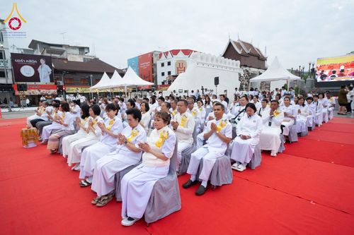 ภาพ No.210278:วันอาทิตย์ที่ 9 มีนาคม พ.ศ. 2568 พ่อเมืองโคราชจัดตักบาตรพระหมื่น ทำบุญเมือง 557 ปี