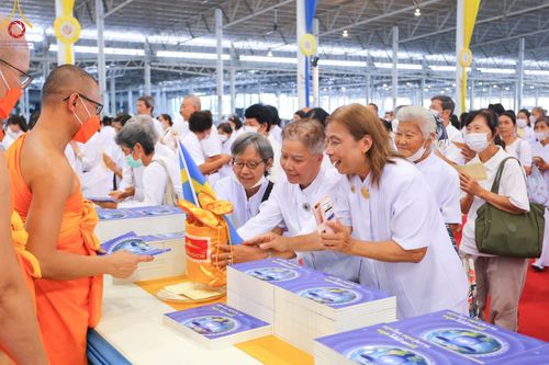 ภาพ No.102987:พิธีมุทิตาหลวงพ่อทัตตชีโว วันที่ 17 ธันวาคม พ.ศ. 2566 ณ สภาธรรมกายสากล วัดพระธรรมกาย