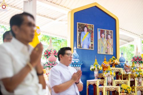ภาพ No.86668:พิธีเจริญพระพุทธมนต์ถวายพระพรชัยมงคลแด่ สมเด็จพระนางเจ้าสิริกิติ์ พระบรมราชินีนาถ พระบรมราชชนนีพันปีหลวง พระบาทสมเด็จพระวชิรเกล้าเจ้าอยู่หัว และสมเด็จพระนางเจ้าฯ พระบรมราชินี วันจันทร์ที่ ๒๘ สิงหาคม พ.ศ. ๒๕๖๖ ณ มณฑลพิธีฯ อาคารโถงช้างฯ วัดพระธรรมกาย
