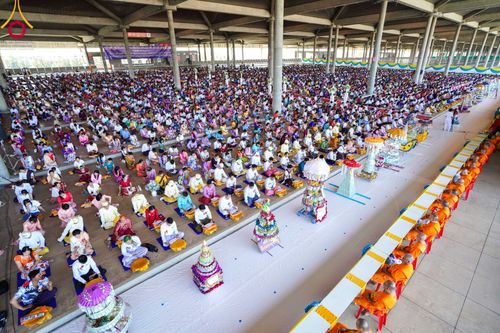 ภาพ No.100042:พิธีทอดผ้าป่า เมียนมาร์ และพิธีสวดธรรมจักร ครั้งที่ 5 ประจำปี พ.ศ. 2566 วันอาทิตย์ที่ 3 ธันวาคม พ.ศ. 2566