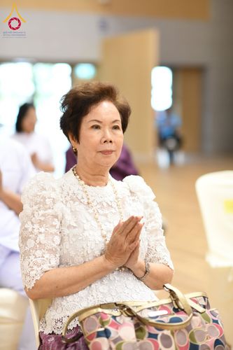 ภาพ No.196047:ผู้ว่าปทุมฯ เปิดงานวันครู ครั้งที่ 69 พ.ศ. 2568 จังหวัดปทุมธานี “เรียนดี มีความสุข : ครูไทยร่วมใจปฏิวัติการศึกษา เด็กฉลาดคิด ฉลาดทำ” ณ วัดพระธรรมกาย - รวมใจระลึกถึงพระคุณบูรพาจารย์ ยกย่องเชิดชูเกียรติผู้ประกอบวิชาชีพทางการศึกษาที่ประกอบคุณงามความดี 