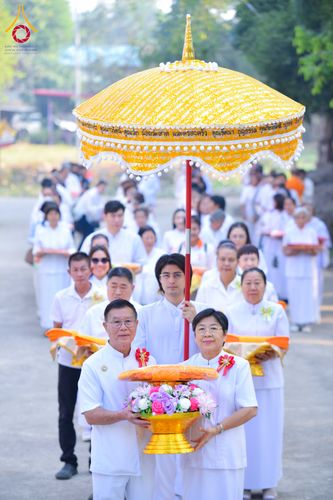 ภาพ No.296368:วันที่ 16 มกราคม พ.ศ. 2569 พิธีทอดผ้าป่าทำนุบำรุงศาสนสถาน ณ วัดโพธิ์เอน ต.บางขุนกอง อ.บางกรวย จ.นนทบุรี อนุสรณ์สถานลำดับที่ 4 สถานที่เกิดด้วยกายธรรม ในโครงการธรรมยาตรา กตัญญูบูชา มหาปูชนียาจารย์ พระมงคลเทพมุนี(สด จนฺทสโร) พระผู้ปราบมาร อนุสรณ์สถาน 7 แห่ง