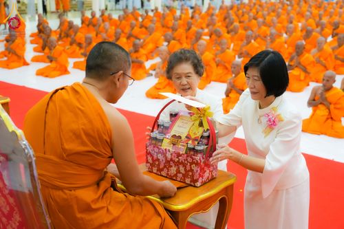 ภาพ No.281289:วันที่ 4 ธันวาคม พ.ศ. 2568 พิธีบรรพชาสามเณร ในโครงการบวชบูชาธรรมมหาปูชนียาจารย์  ณ วัดกลางพระอารามหลวง จังหวัดบุรีรัมย์