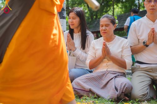 ภาพ No.329156:วันเสาร์ที่ 16 พฤษภาคม พ.ศ.2569 ธรรมยาตรา เดินดูดวงขึ้นดอยฉลองแชมป์บาลี วัดบ้านขุน อำเภอฮอด จังหวัดเชียงใหม่