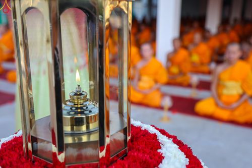 ภาพ No.302782:วันที่ 24 มกราคม พ.ศ. 2569 พิธีจุดประทีปธรรมถวายเป็นพุทธบูชา  และบูชาธรรมมหาปูชนียาจารย์  ณ อาคารธรรมยาตรา กตัญญูบูชามหาปูชนียาจารย์  ตรงข้ามวัดปากน้ำภาษีเจริญ จ.กรุงเทพมหานคร ในโครงการธรรมยาตรา กตัญญูบูชา มหาปูชนียาจารย์ พระมงคลเทพมุนี(สด จนฺทสโร) พระผู