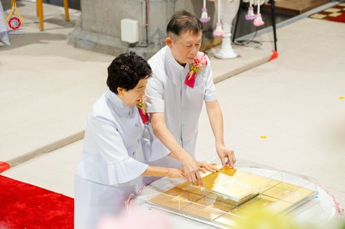 ภาพ No.329722:วันที่ 16 พฤษภาคม พ.ศ.2569 พิธีประดิษฐานพระประธาน และบรรจุพระบรมสารีริกธาตุ เนเธอร์เเลนด์