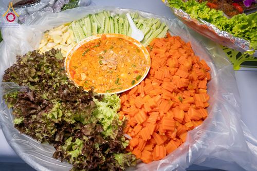 ภาพ No.291429:วันที่ 10 มกราคม พ.ศ. 2569 พิธีถวายภัตตาหารเป็นสังฆทาน แด่พระธรรมยาตรา ณ อนุสรณ์สถานคลองบางนางแท่น อ.สามพราน จ.นครปฐม ในโครงการธรรมยาตรา กตัญญูบูชา มหาปูชนียาจารย์ พระมงคลเทพมุนี(สด จนฺทสโร) พระผู้ปราบมาร อนุสรณ์สถาน 7 แห่ง ปีที่ 14