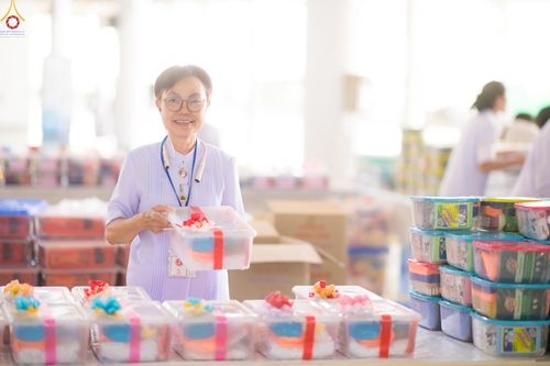 ภาพ No.280492:วันที่ 28 ธันวาคม พ.ศ.2568 พิธีถวายอุปกรณ์ทำความสะอาด ณ ห้องแก้วสารพัดนึก วัดพระธรรมกาย