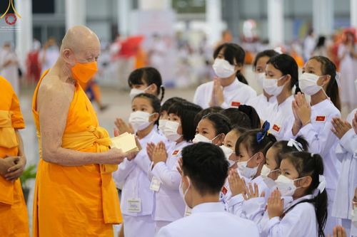 ภาพ No.55215:ประมวลภาพพิธีทอดกฐินธรรมชัย ประจำปี 2565 ชุดที่ 4