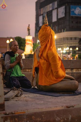 ภาพ No.125980:V.29 ทุ่มเท เพื่อโคราช การเตรียมงานของหน่วยงานต่างฯ เพื่อพิธีทำบุญเมืองนครราชสีมา ฉลอง 556 ปี ตักบาตรพระ 10,000 รูป ในวันเสาร์ที่ 2 มีนาคม พ.ศ.2567 ณ อนุสาวรีย์ท้าวสุรนารี จ.นครราชสีมา จัดโดย คณะสงฆ์จังหวัดนครราชสีมา ร่วมกับสำนักงานจังหวัดนครราชสีมา