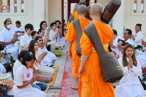 ภาพ No.113278:พิธีต้อนรับพระธรรมยาตรา ปีที่ 12 วันที่ 15 มกราคม พ.ศ. 2567 ณ วัดโบสถ์บน จ.นนทบุรี