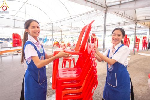 ภาพ No.59812:V.39 ทุ่มสุดใจ ธรรมชัย 80 ปี การเตรียมงาน การปฏิบัติงาน ของเจ้าหน้าที่หน่วยงานต่างๆ เพื่อพิธีฉลองอายุวัฒนมงคล 80 ปี หลวงพ่อธัมมชโย และรับถวายมหาสังฆทาน 10,000 กว่าวัดทั่วประเทศ ในวันคุ้มครองโลก จันทร์ที่ 22 เมษายน พ.ศ. 2567