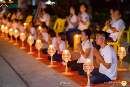 ภาพ No.222321:วันที่ 26-27 เมษายน พ.ศ. 2568 ศูนย์ปฏิบัติธรรมสวนผึ้ง ร่วมกับ ธุดงค์คสถานประจวบคีรีขันธ์ และวัดอ่าวน้อย  จัดกิจกรรมเดินธรรมยาตรา ตักบาตรข้าวสารอาหารแห้ง และจุดประทีปถวายเป็นพุทธบูชา ณ วัดอ่าวน้อย จ.ประจวบคีรีขันธ์