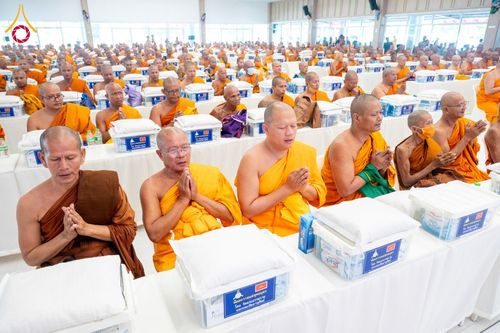 ภาพ No.156320:พิธีถวายสังฆทานแด่คณะสงฆ์ 323 วัด 4 จังหวัดชายแดนภาคใต้ ปีที่ 20 ครั้งที่ 173 พิธีมอบกองทุนหนุนแรงใจช่วยครูใต้ ปีที่ 17 ครั้งที่ 137 วันเสาร์ที่ 21 กันยายน พ.ศ.2567 ณ ศูนย์ปฏิบัติธรรมภาคใต้ อ.บางกล่ำ จ.สงขลา