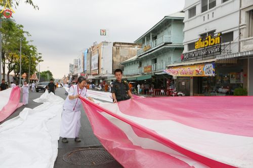 ภาพ No.126944:V.30 เต็มที่ เพื่อโคราช การเตรียมงาน ปฏิบัติงาน และเก็บงาน ของเจ้าหน้าที่หน่วยงานต่างๆ ทุกภาคส่วน เพื่อพิธีทำบุญเมืองนครราชสีมา ฉลอง 556 ปี ตักบาตรพระ 10,000 รูป ในวันเสาร์ที่ 2 มีนาคม พ.ศ.2567 ณ อนุสาวรีย์ท้าวสุรนารี จ.นครราชสีมา จัดโดย คณะสงฆ์จังหวัดนค