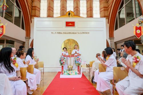 ภาพ No.142745:พิธีพัทธสีมา ประดิษฐานลูกนิมิตมหาสมบัติ สถาปนาอุโบสถวัดพระธรรมกายลอนดอน บูชาธรรม 80 ปี หลวงพ่อธัมมชโย วันเสาร์ที่ 22 มิถุนายน พ.ศ. 2567