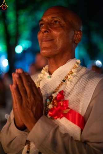 ภาพ No.82066:พิธีจุดวิสาขประทีป 22,000 ดวงและโคมลอย 3,000 ดวง ( Festival  lampion Vesak Indonesia) ณ มหาเจดียบรมพุทโธ อินโดนีเซีย  วันอาทิตย์ที่ 4 มิ.ย. พ.ศ.2566