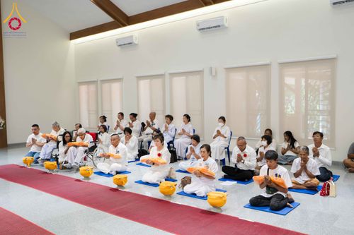 ภาพ No.341280:วันอาทิตย์ที่ 26 กรกฎาคม พ.ศ. 2569 ​โครงการอุปสมบทหมู่บูชาธรรมมหาปูชนียาจารย์ รุ่นที่ ๑ วัดกลางธนรินทร์ ต.บ้านแป้ง อ.พรหมบุรี จ.สิงห์บุรี
