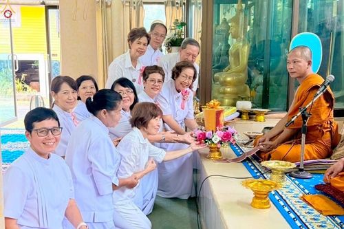 ภาพ No.282874:วันที่ 26 ตุลาคม พ.ศ.2568 พิธีทอดกฐินสามัคคีทั่วไทย 30,000 วัด  โดยคณะศิษยานุศิษย์ บูชาธรรม 81 ปี  หลวงพ่อธัมมชโย ณ วัดอัมพวนาราม อำเภอบ้านโป่ง จ. สระบุรี