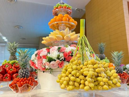 ภาพ No.143549:พิธีตักบาตร ข้าวสารอาหารแห้ง ณ บ้านแก้วเรือนทองคุณยายฯ และ พิธีบูชาข้าวพระ  ณ สภาธรรมกายสากล วัดพระธรรมกาย วันอาทิตย์ที่ 7 กรกฎาคม พ.ศ. 2567