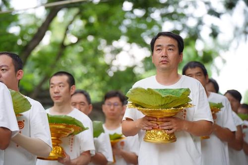 ภาพ No.143612:พิธีตัดปอยผมและปลงผมนาคธรรมทายาท วันอาทิตย์ที่ 7 กรกฎาคม พ.ศ. 2567 โครงการอุปสมบทหมู่พระธรรมทายาท นานาชาติ