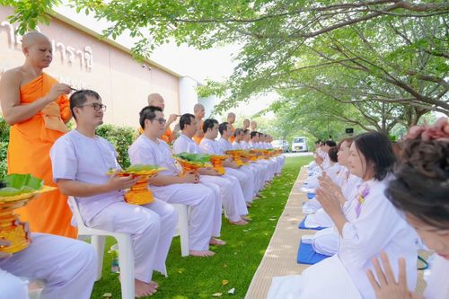 ภาพ No.147688:ภาพบรรยากาศ โครงการปฐมอุปสมบทฉลองอุโบสถ บูชาธรรมเนื่องในวาระ อายุวัฒนมงคล 80 ปีหลวงพ่อธัมมชโย ณ ศูนย์อบรมวัดพระธรรมกายอิบาราขิ พิธีตัดปอยผม ขอขมา รับบาตรผ้าไตร วันที่ 8 สิงหาคม พ.ศ. 2567