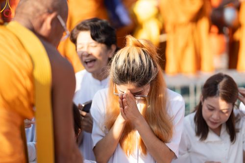 ภาพ No.185799:พิธีตักบาตรพระ 10,000 รูป ครั้งที่ 3 เนื่องในโอกาส 193 ปี จังหวัดกาญจนบุรี อุทิศส่วนกุศลให้แด่บรรพชน และเพื่อช่วยเหลือผู้ประสบภัยพิบัติต่างๆ วันเสาร์ที่ 21 ธันวาคม พ.ศ. 2567